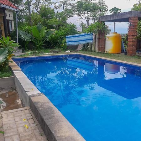 Oyo 3070 Villa Lovina Eco Lodge Экстерьер фото