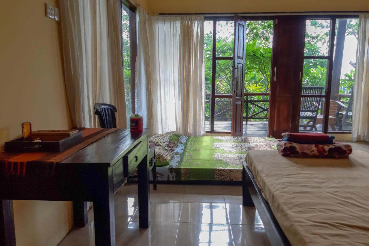 Oyo 3070 Villa Lovina Eco Lodge Экстерьер фото