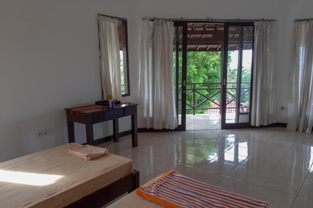 Oyo 3070 Villa Lovina Eco Lodge Экстерьер фото