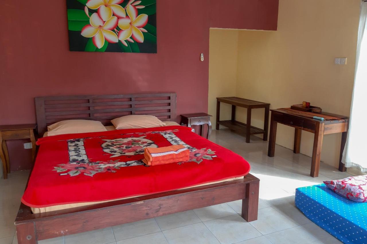 Oyo 3070 Villa Lovina Eco Lodge Экстерьер фото